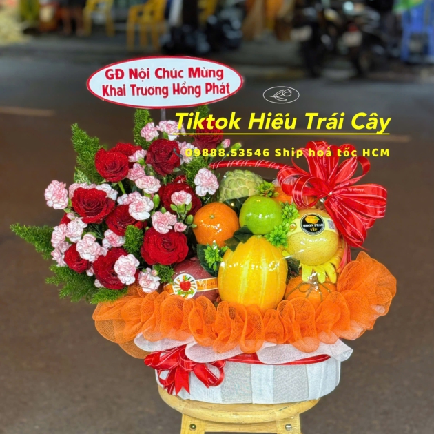 giỏ trái cây kèm hoa 13